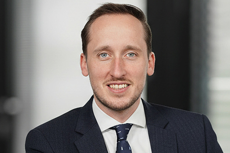 Stephan Ehbets, Maître en droit